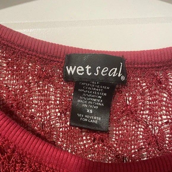 Wet Seal Burgundy Knit Crop Top - Picture 2 of 3